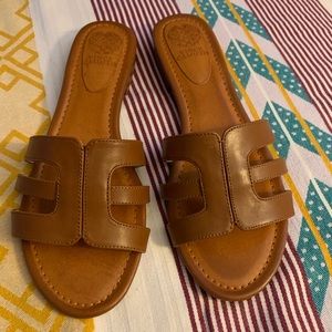 Vince Camino Graciela Slide